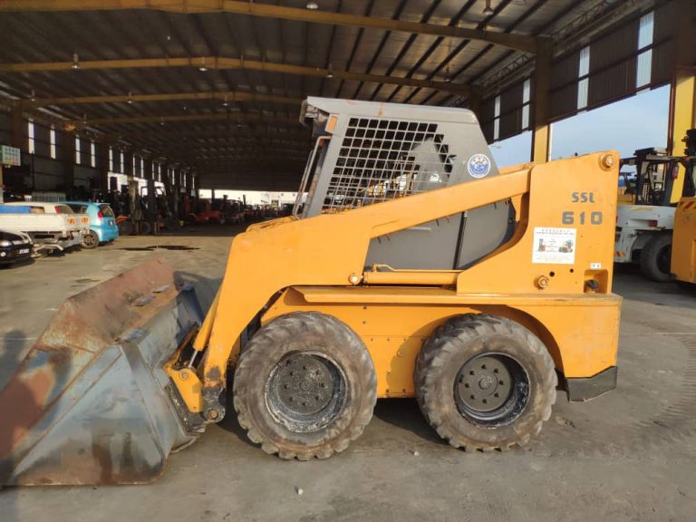 TCM BOBCAT 610 SUPERLIFT