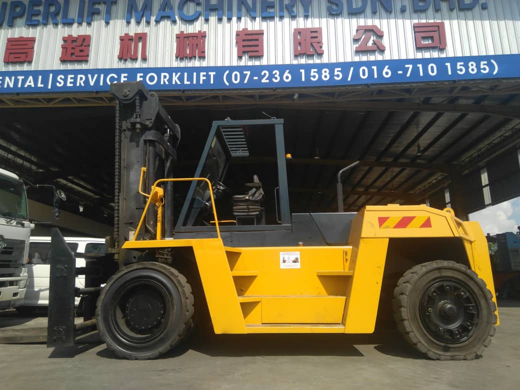 TCM 18.0 TON FORKLIFT 2.jpeg