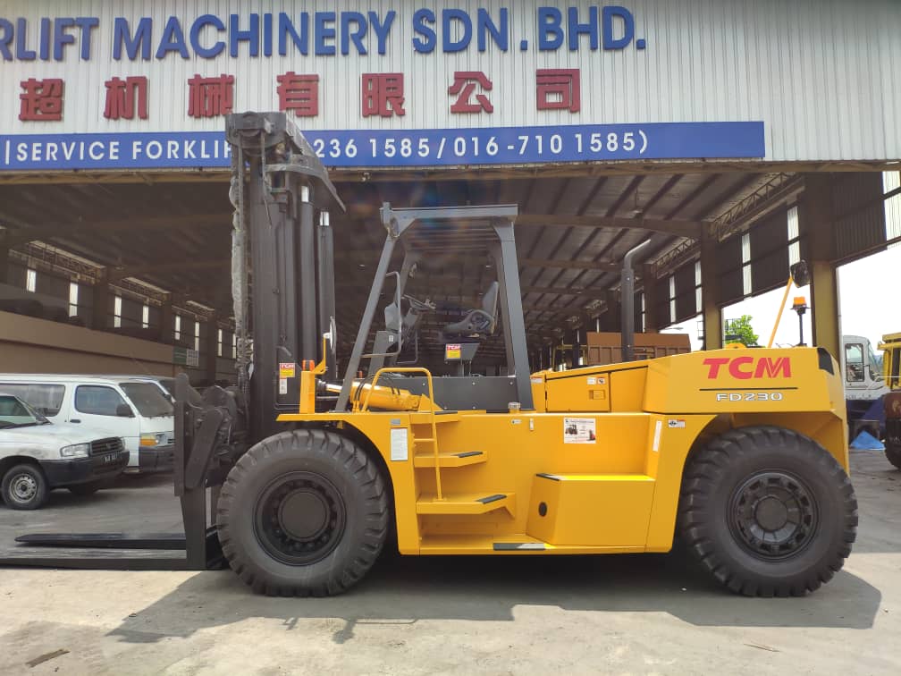 TCM 23.0 TON FORKLIFT 2.jpeg
