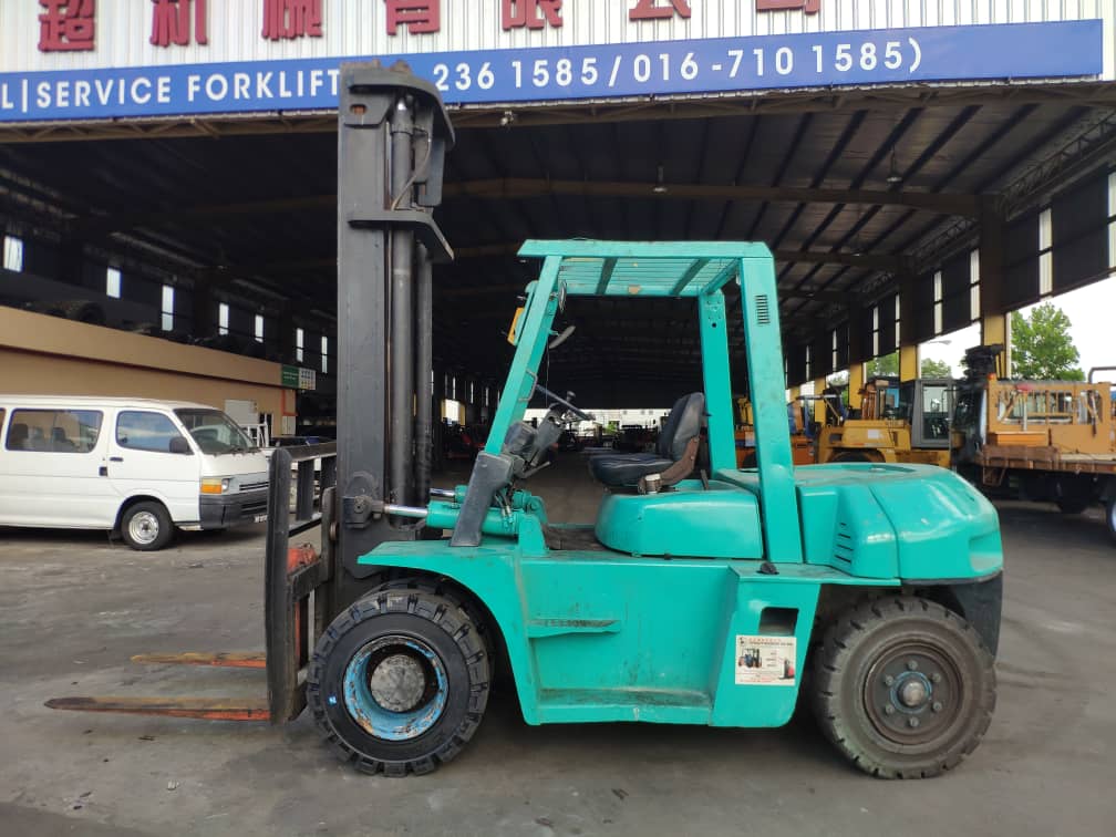 TCM 7.0 TON FORKLIFT 2.jpeg