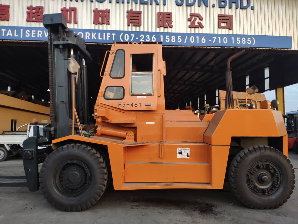 TOYOTA 18.0 TON FORKLIFT 2 1.jpeg