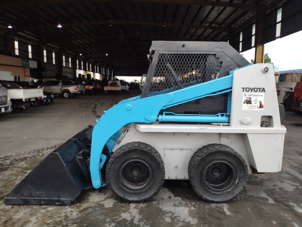 TOYOTA BOBCAT 4SDK10 2.jpeg